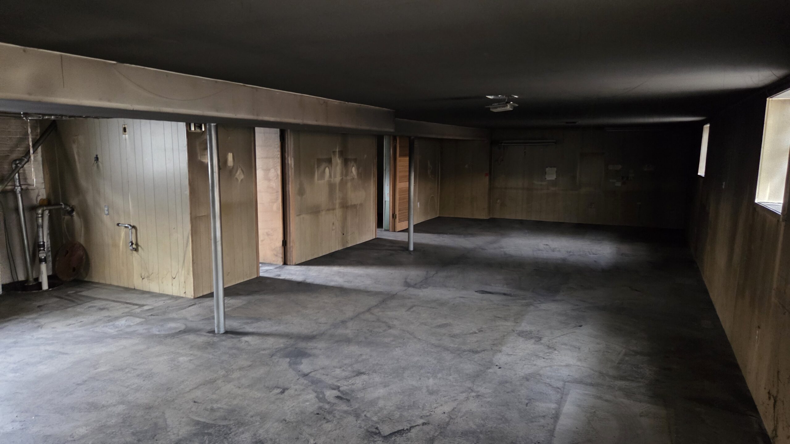 Ranch with Fire in Oak Lawn purchased by Direct Property Buyer